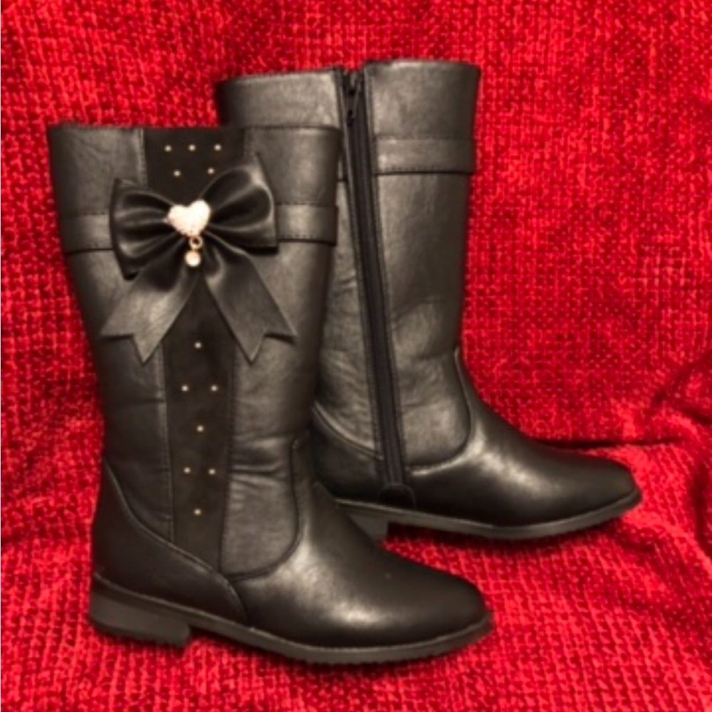 Super Cute Girls Boots